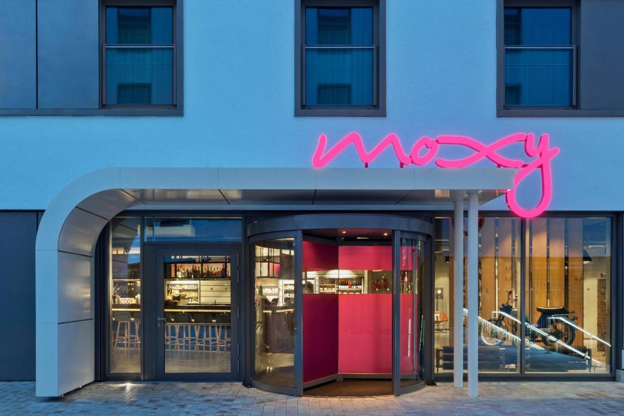 Hotel Moxy Munich Ostbahnhof Zewnętrze zdjęcie